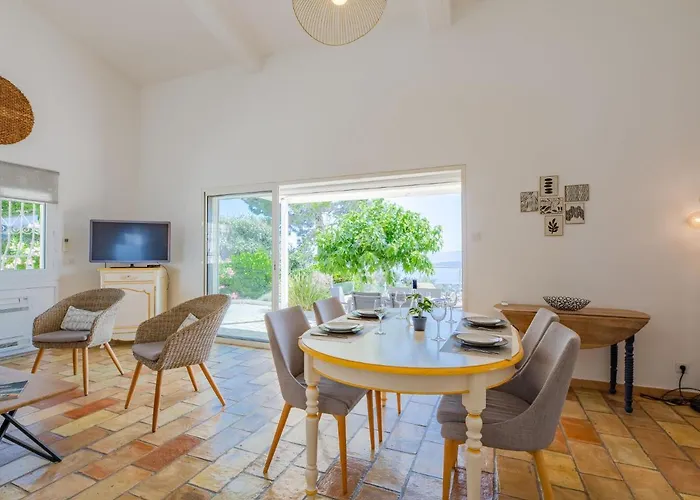 Clos By Interhome *