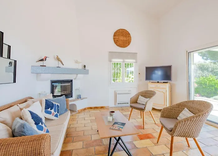 Clos By Interhome Les Issambres